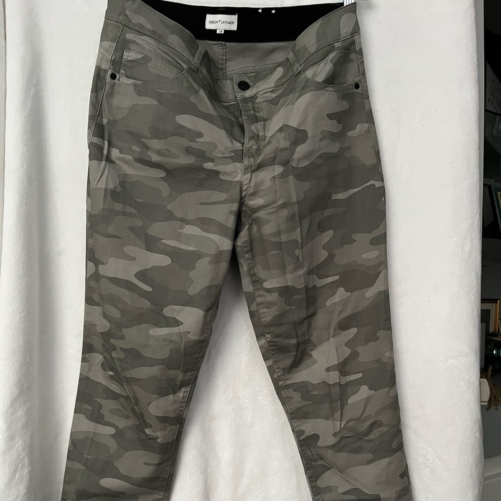 Gibson Latimer Camo jeans